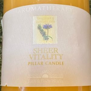 Bath and Body Works candle